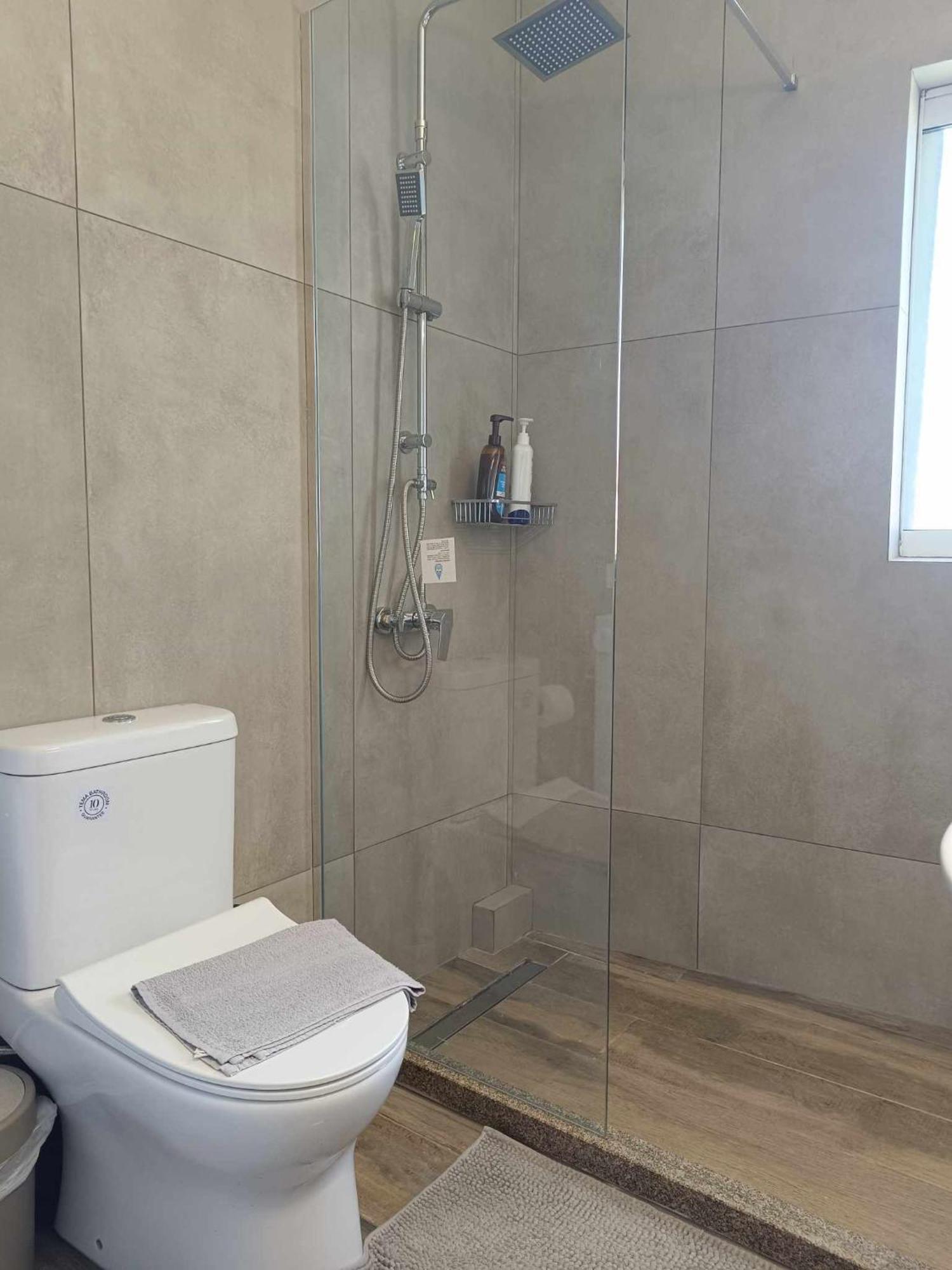 Nisos Apartment เปรเวซา ภายนอก รูปภาพ