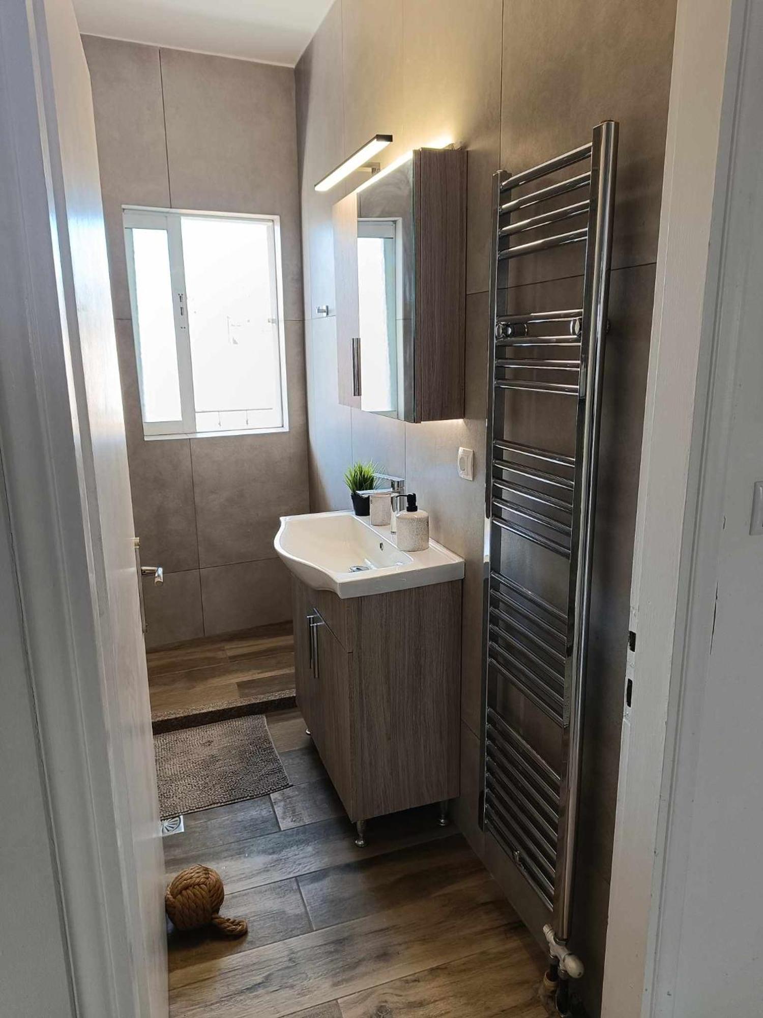 Nisos Apartment เปรเวซา ภายนอก รูปภาพ